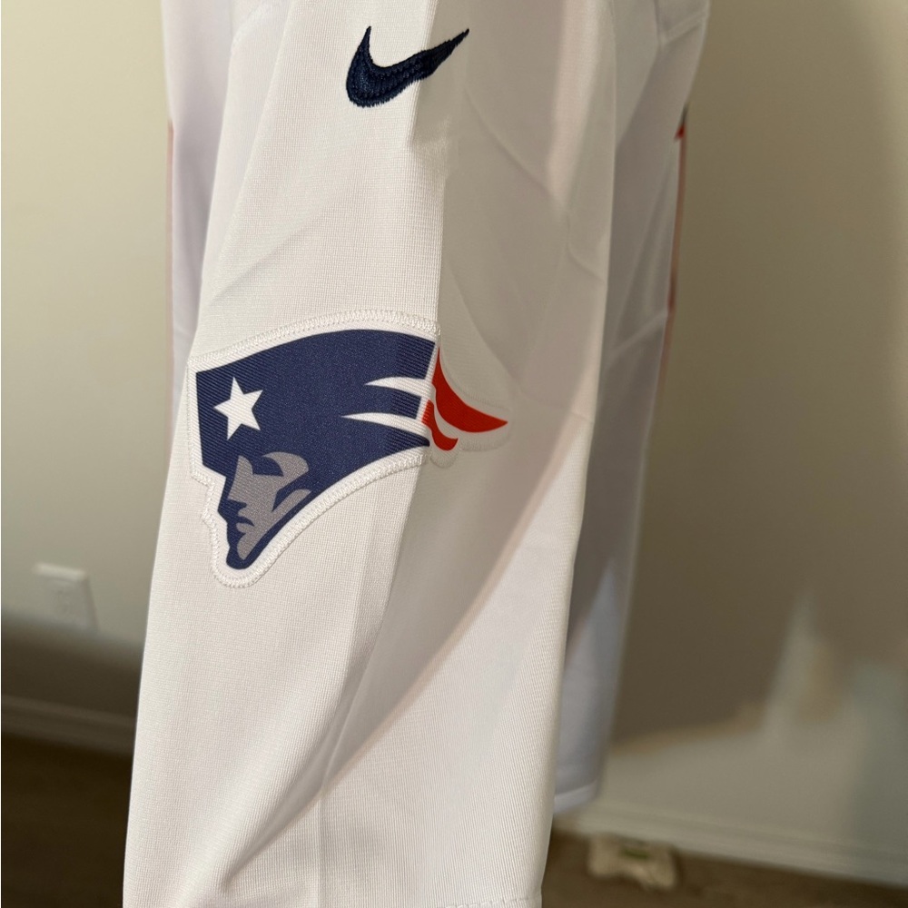 New England Patriots Football Jersey MSRP $165 - Picture 4 of 4